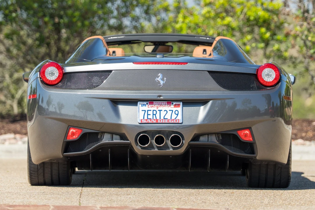 2014 Ferrari 458 Spider - Image 7 of 31