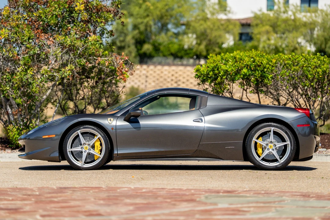 2014 Ferrari 458 Spider - Image 17 of 31