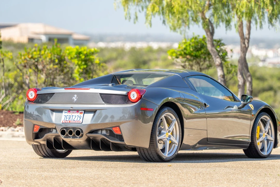2014 Ferrari 458 Spider - Image 14 of 31