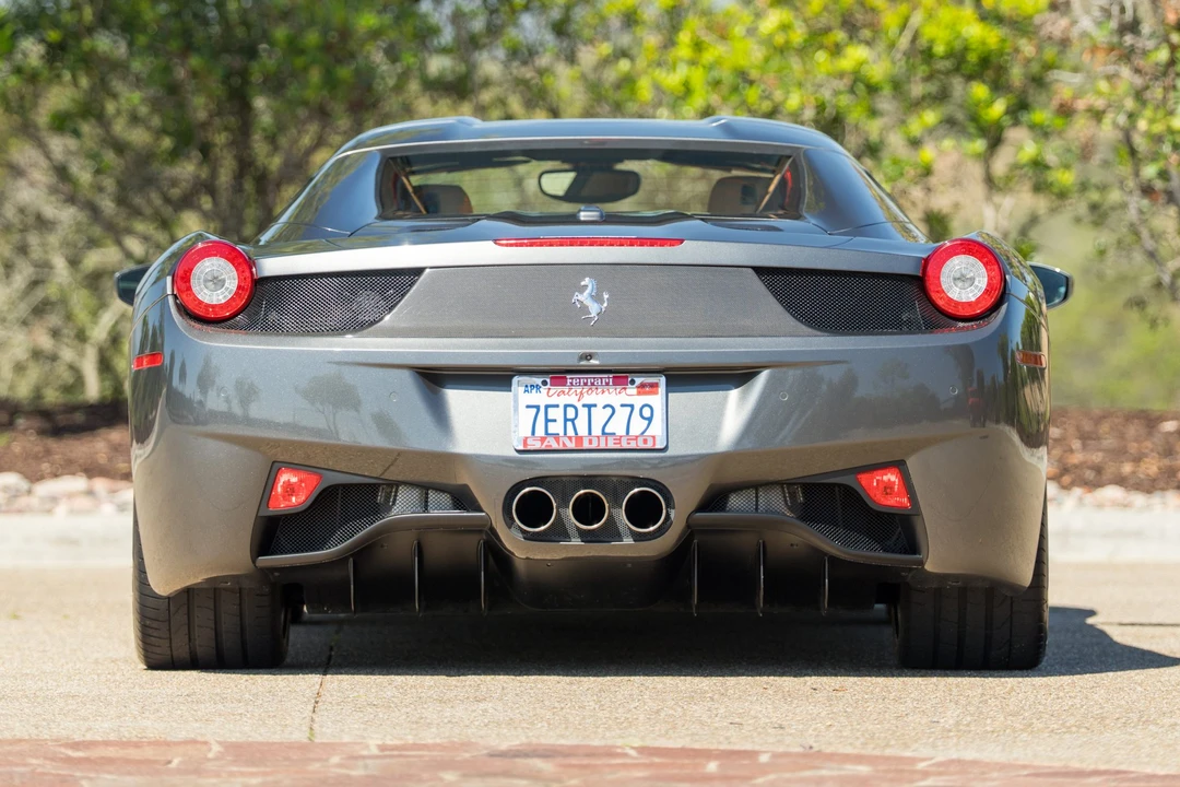 2014 Ferrari 458 Spider - Image 15 of 31