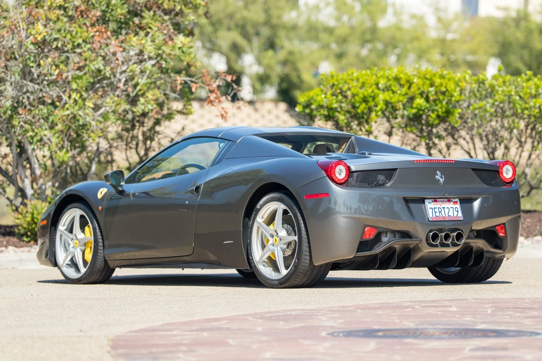 2014 Ferrari 458 Spider - Image 16 of 31