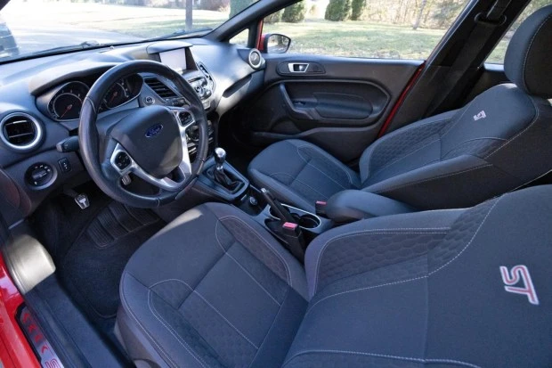 2014 Ford Fiesta - Image 4 of 7