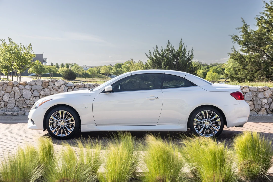 2014 Infiniti Q60 - Image 22 of 31