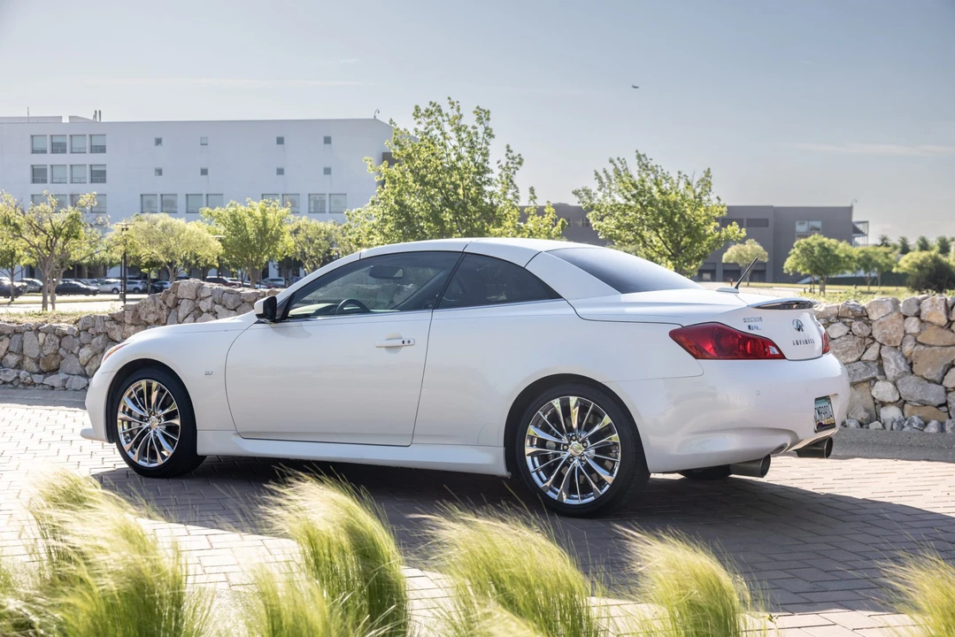 2014 Infiniti Q60 - Image 23 of 31