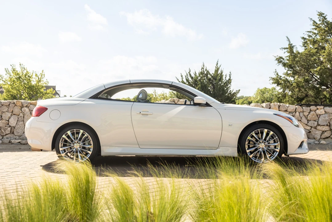 2014 Infiniti Q60 - Image 27 of 31