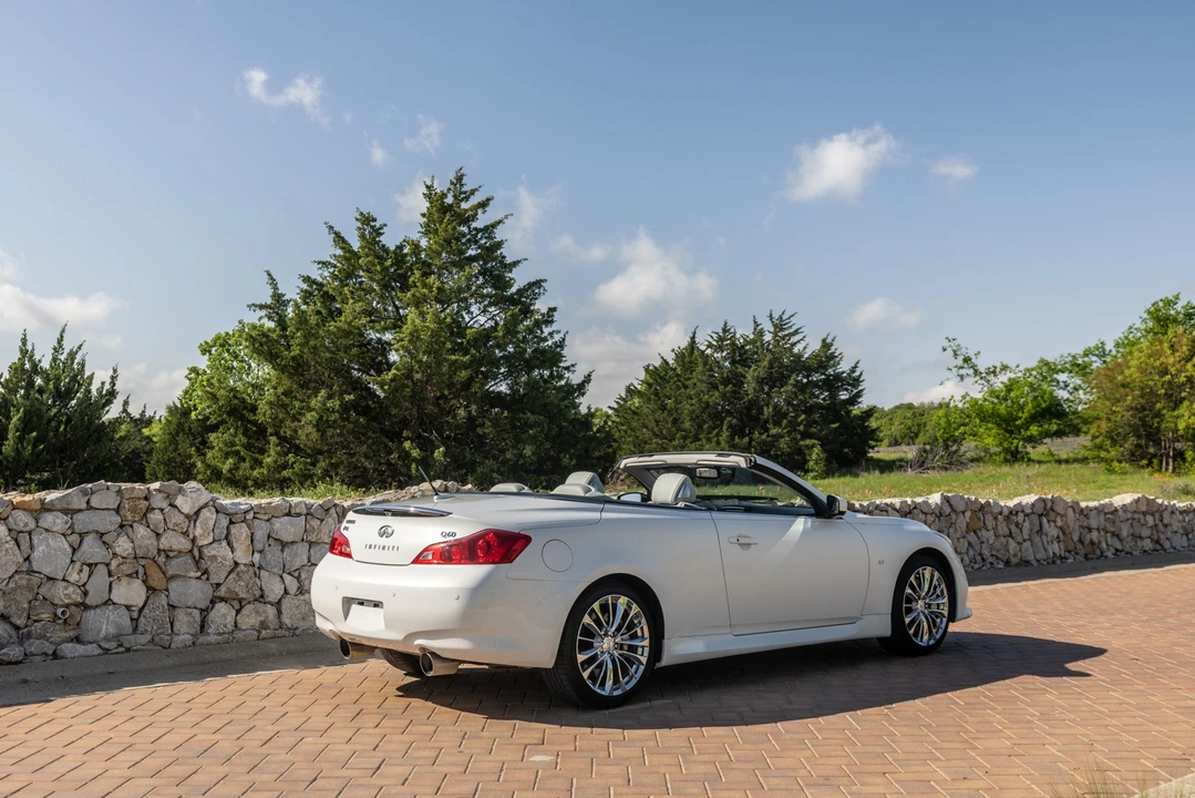 2014 Infiniti Q60 - Image 11 of 31