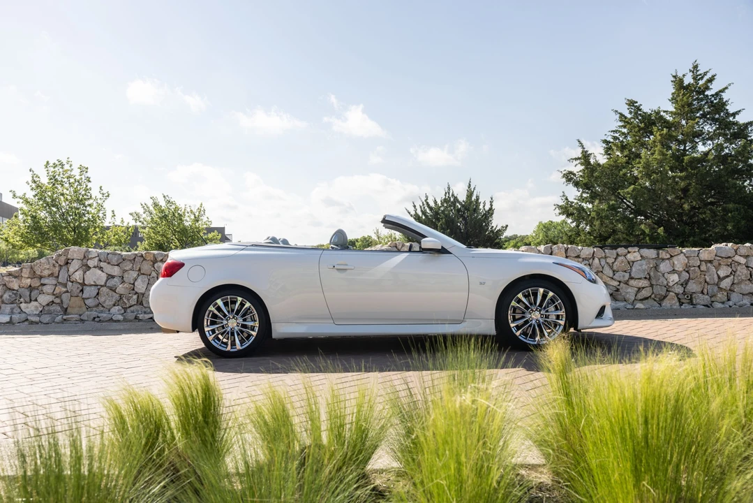 2014 Infiniti Q60 - Image 12 of 31
