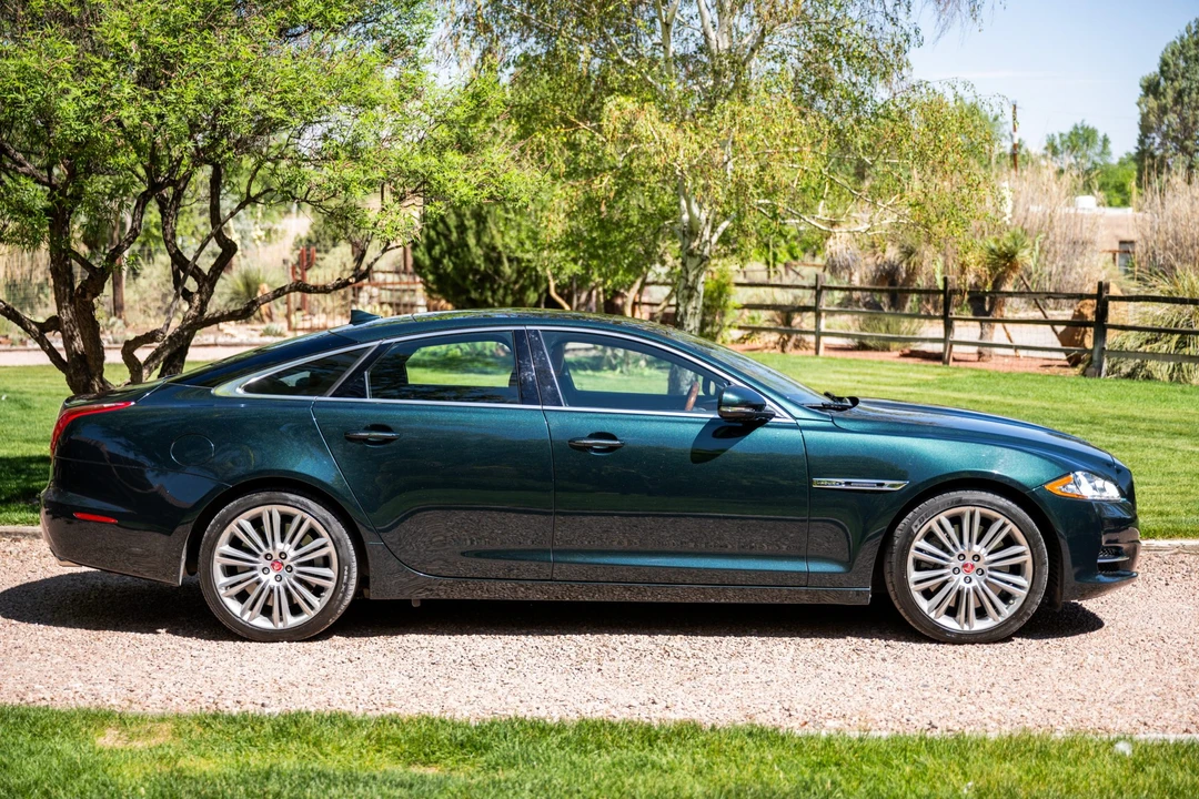 2014 Jaguar X351 XJ - Image 4 of 31
