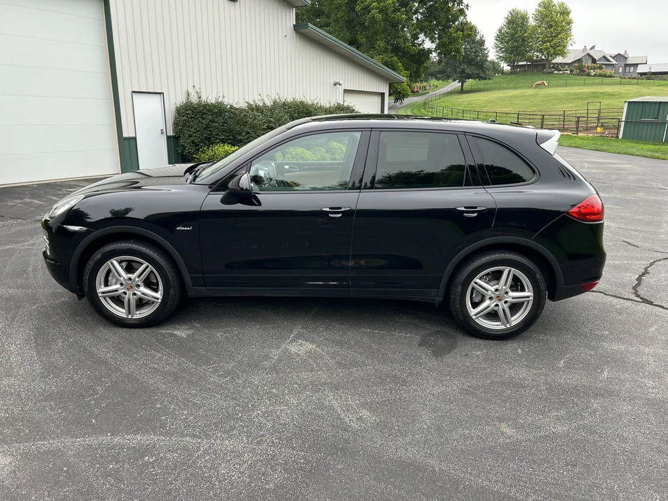 2014 Porsche 958 Cayenne Diesel - Image 5 of 31