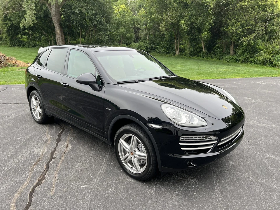 2014 Porsche 958 Cayenne Diesel - Image 14 of 31