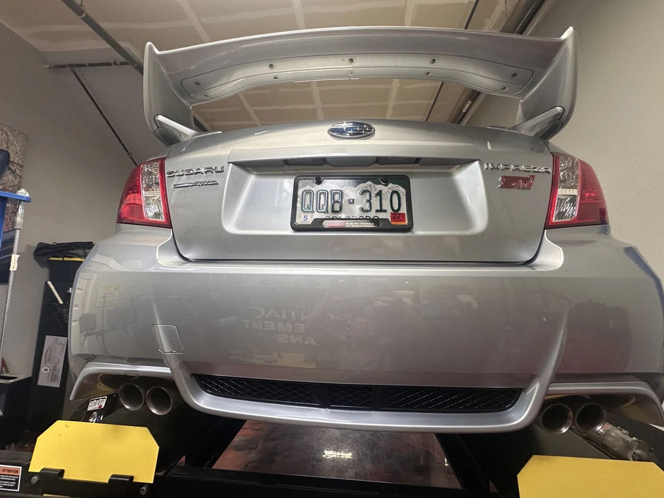 2014 Subaru Impreza WRX STi 3rd Gen - Image 28 of 31
