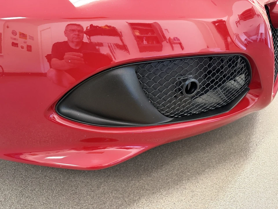 2015 Alfa Romeo 4C Coupe - Image 18 of 31
