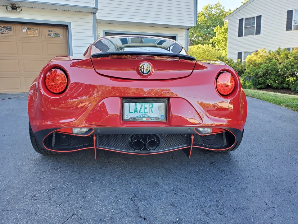 2015 Alfa Romeo 4C Coupe - Image 8 of 31
