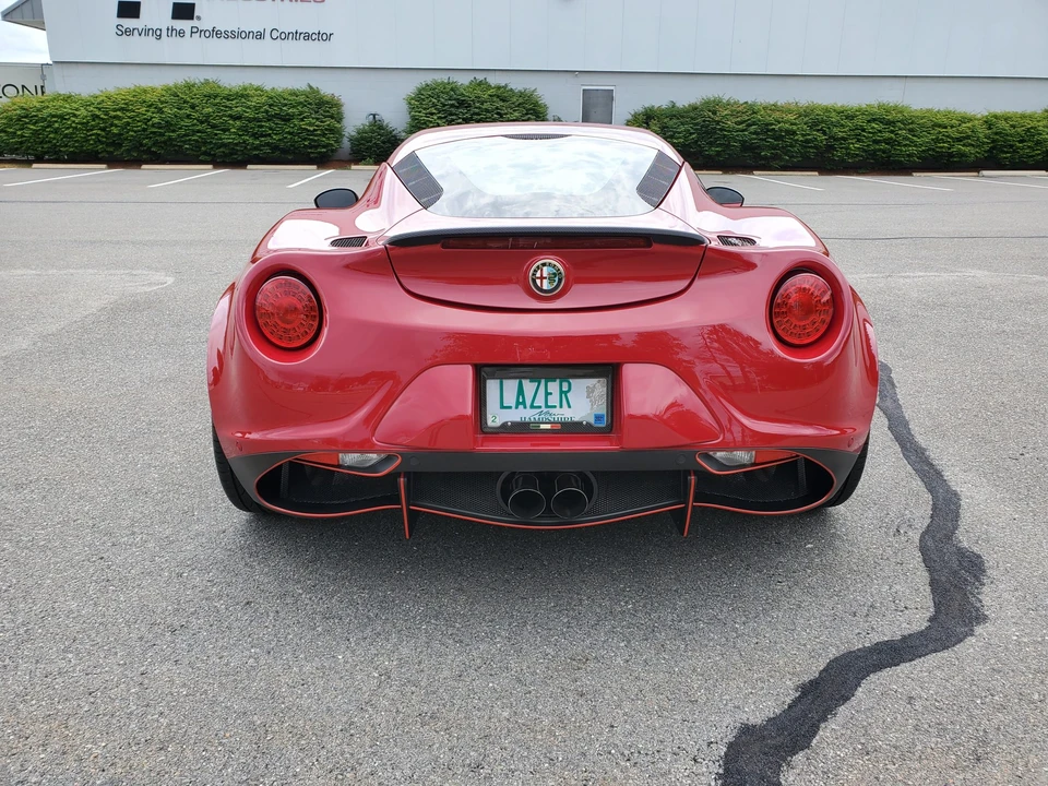 2015 Alfa Romeo 4C Coupe - Image 9 of 31