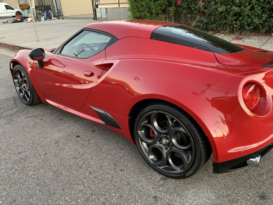 2015 Alfa Romeo 4C Coupe - Image 12 of 31