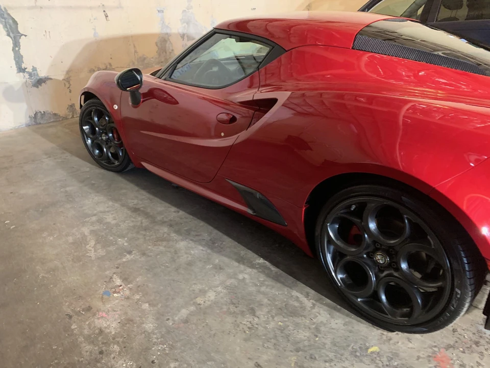2015 Alfa Romeo 4C Coupe - Image 30 of 31