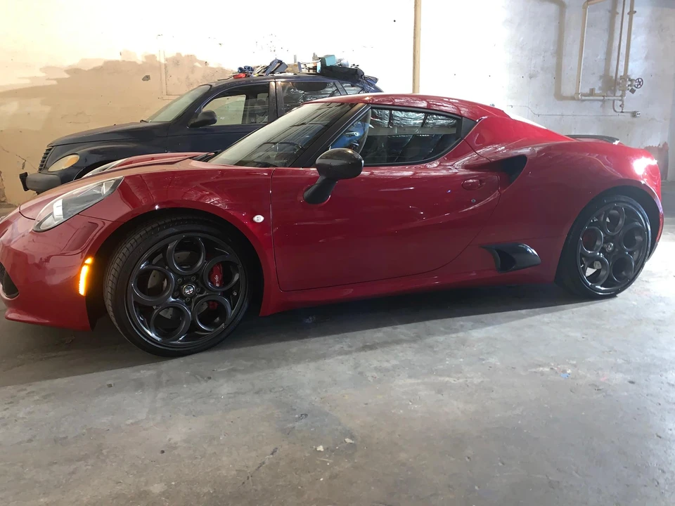 2015 Alfa Romeo 4C Coupe - Image 21 of 31