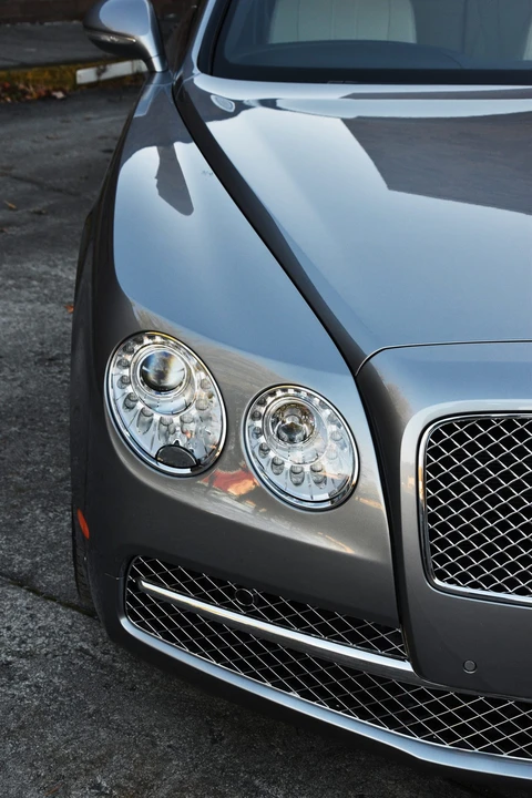 2015 Bentley Continental Flying Spur - Image 25 of 31