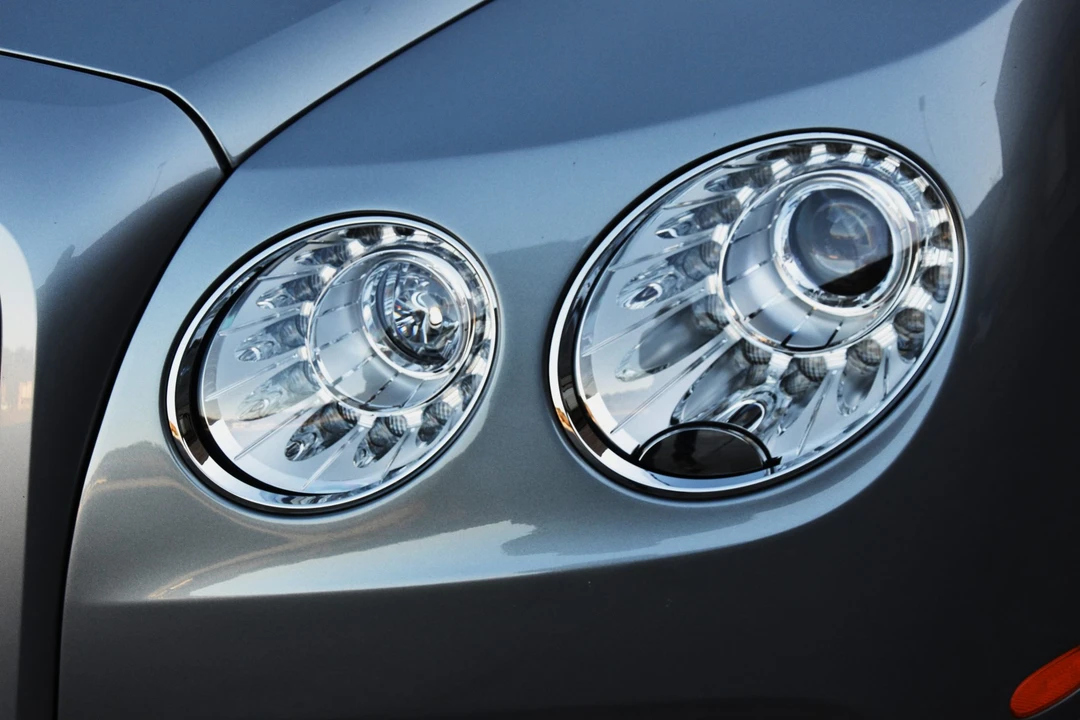 2015 Bentley Continental Flying Spur - Image 23 of 31