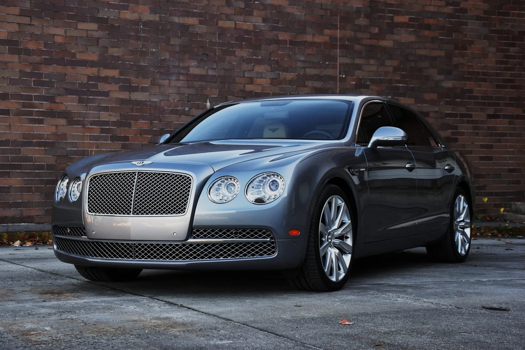 2015 Bentley Continental Flying Spur - Image 2 of 31