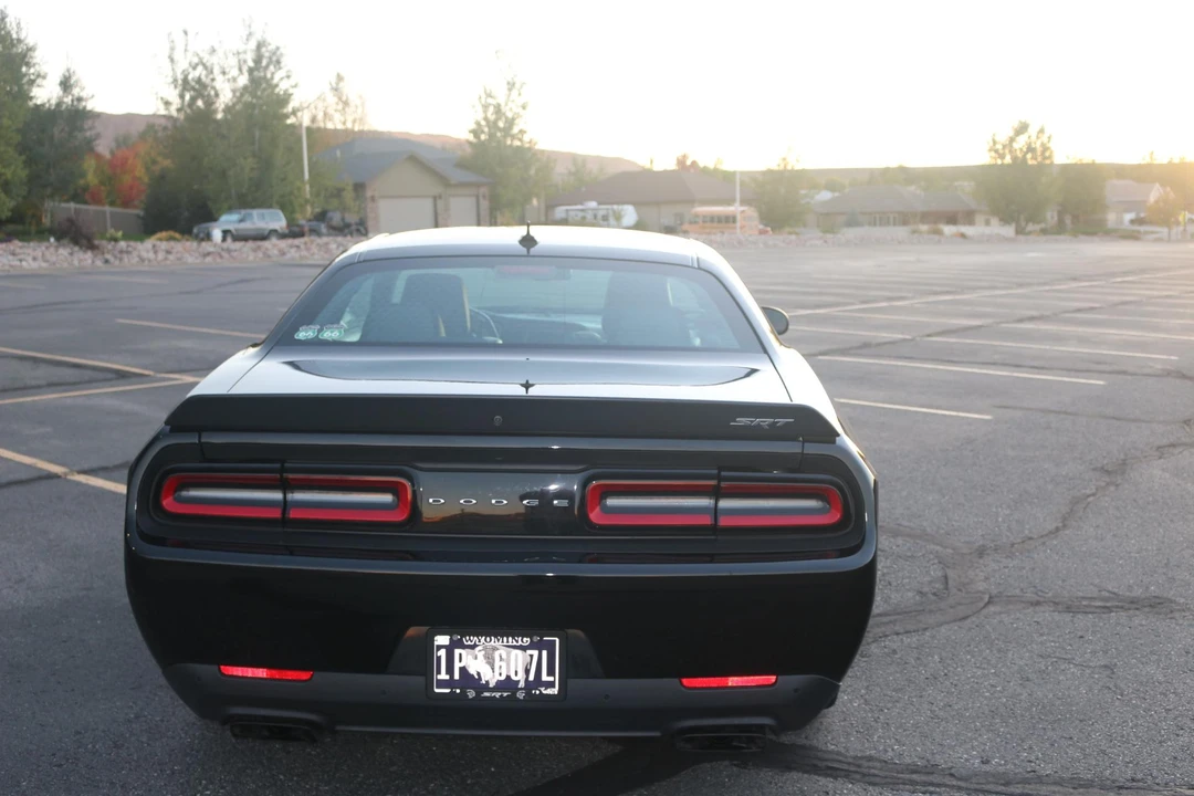 2015 Dodge Challenger SRT Hellcat 3rd Gen - Image 16 of 31