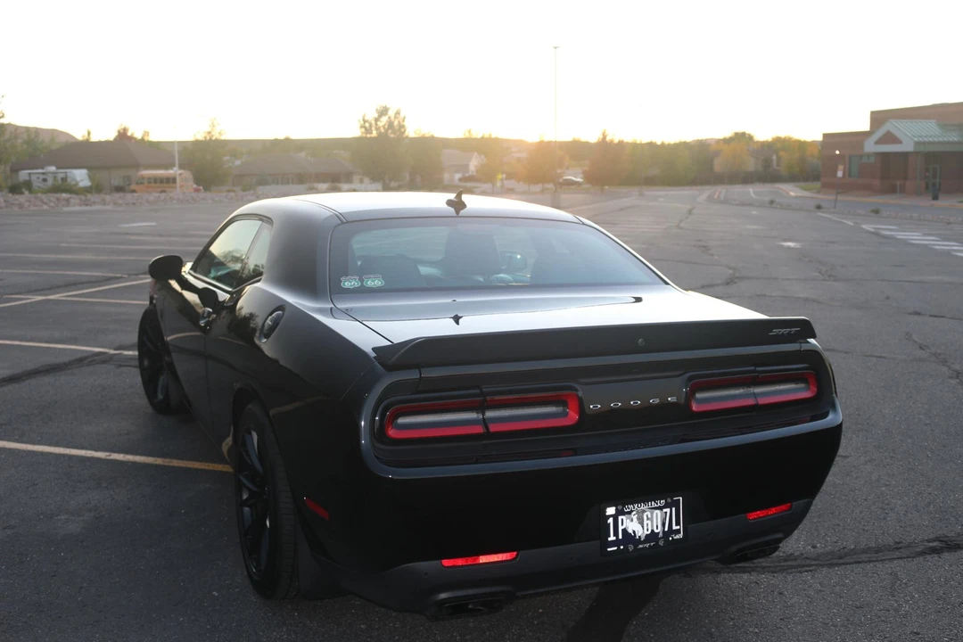 2015 Dodge Challenger SRT Hellcat 3rd Gen - Image 18 of 31