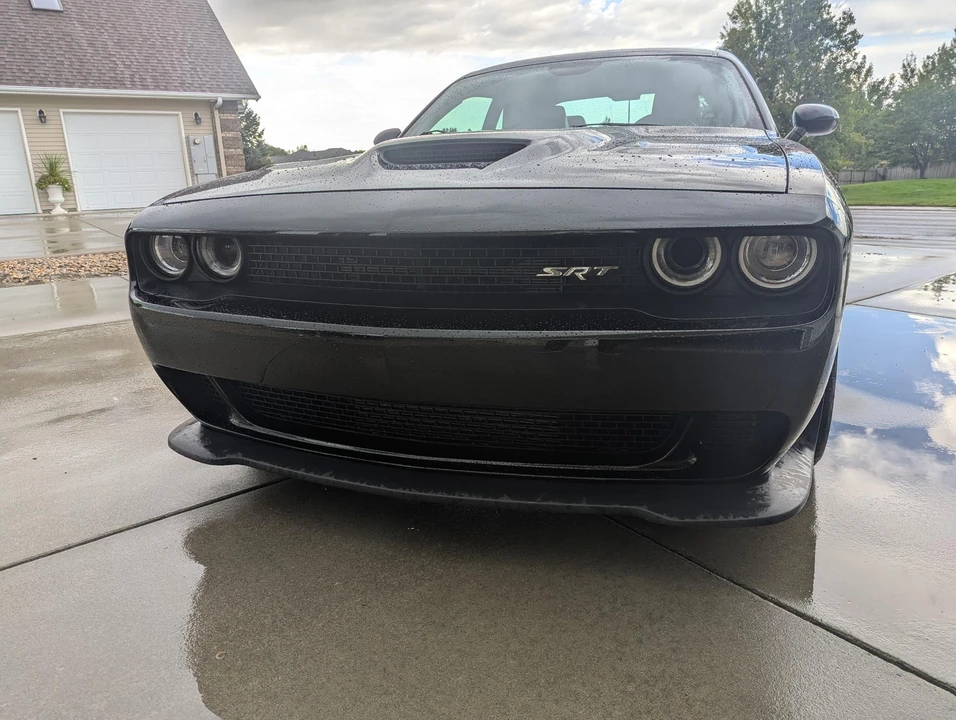 2015 Dodge Challenger SRT Hellcat 3rd Gen - Image 29 of 31