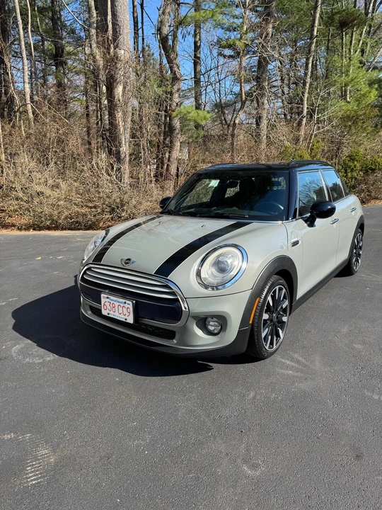 2015 Mini Mini 3rd Gen - Image 2 of 31