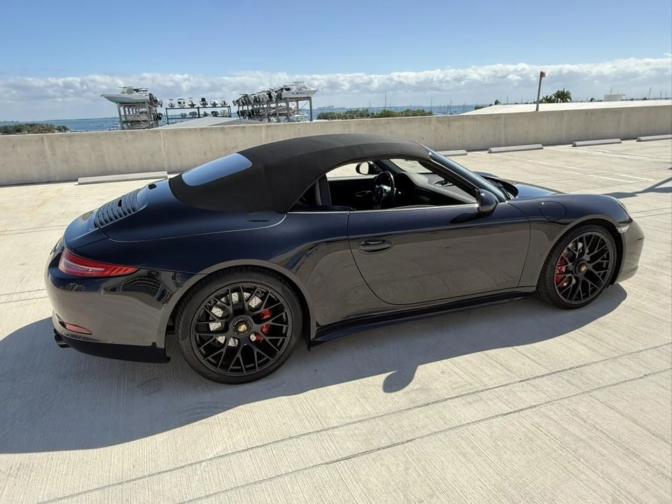 2015 Porsche 991 Carrera GTS - Image 17 of 31