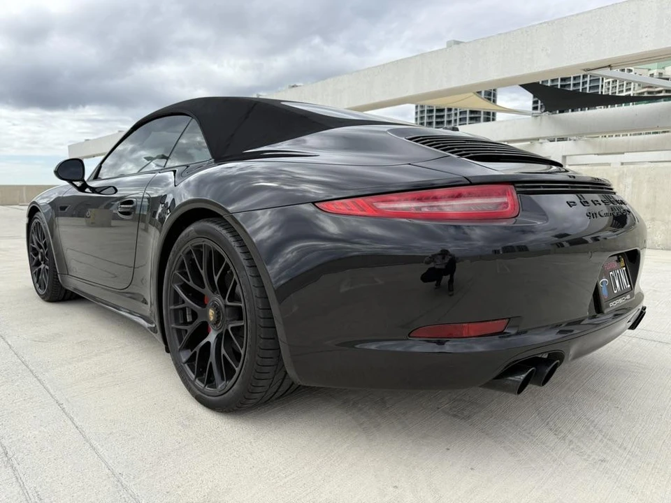 2015 Porsche 991 Carrera GTS - Image 25 of 31