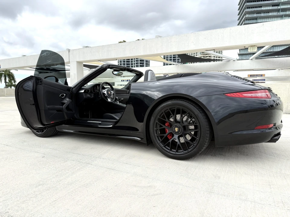 2015 Porsche 991 Carrera GTS - Image 28 of 31