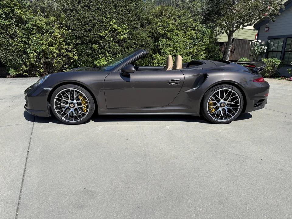 2015 Porsche 991 Turbo - Image 13 of 31