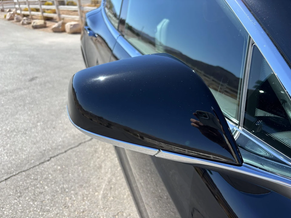 2015 Tesla Model S - Image 14 of 31