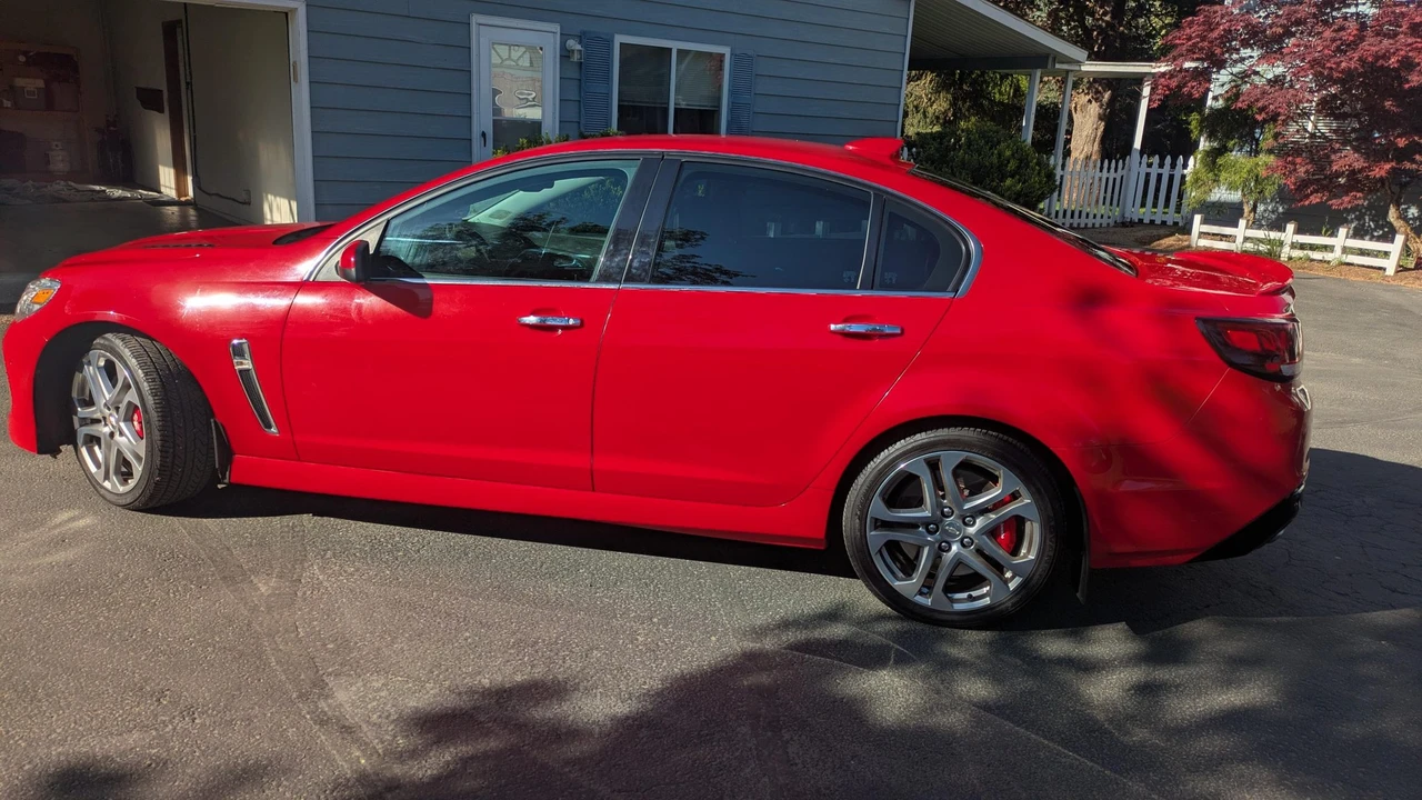 2016 Chevrolet SS - Image 13 of 31