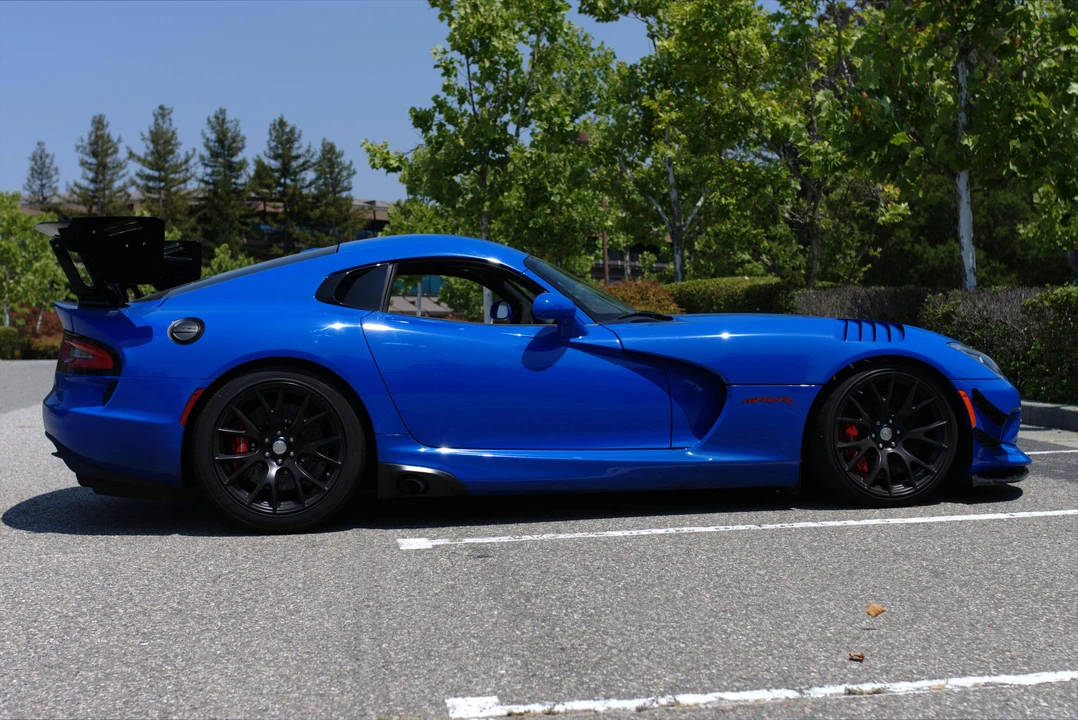 2016 Dodge Viper ACR 5th Gen - Image 15 of 31