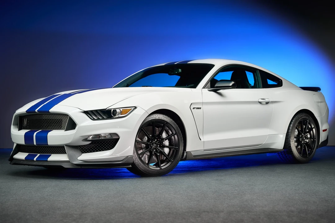 2016 Ford S550 Shelby Mustang GT350 - Image 2 of 31