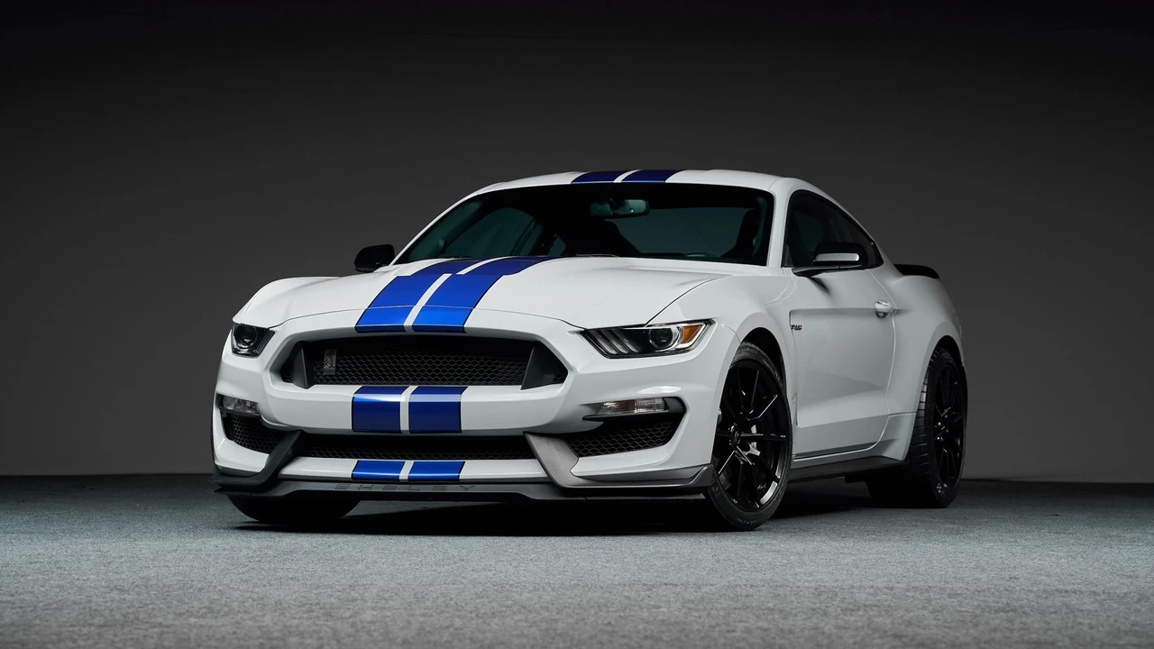 2016 Ford S550 Shelby Mustang GT350 - Image 3 of 31