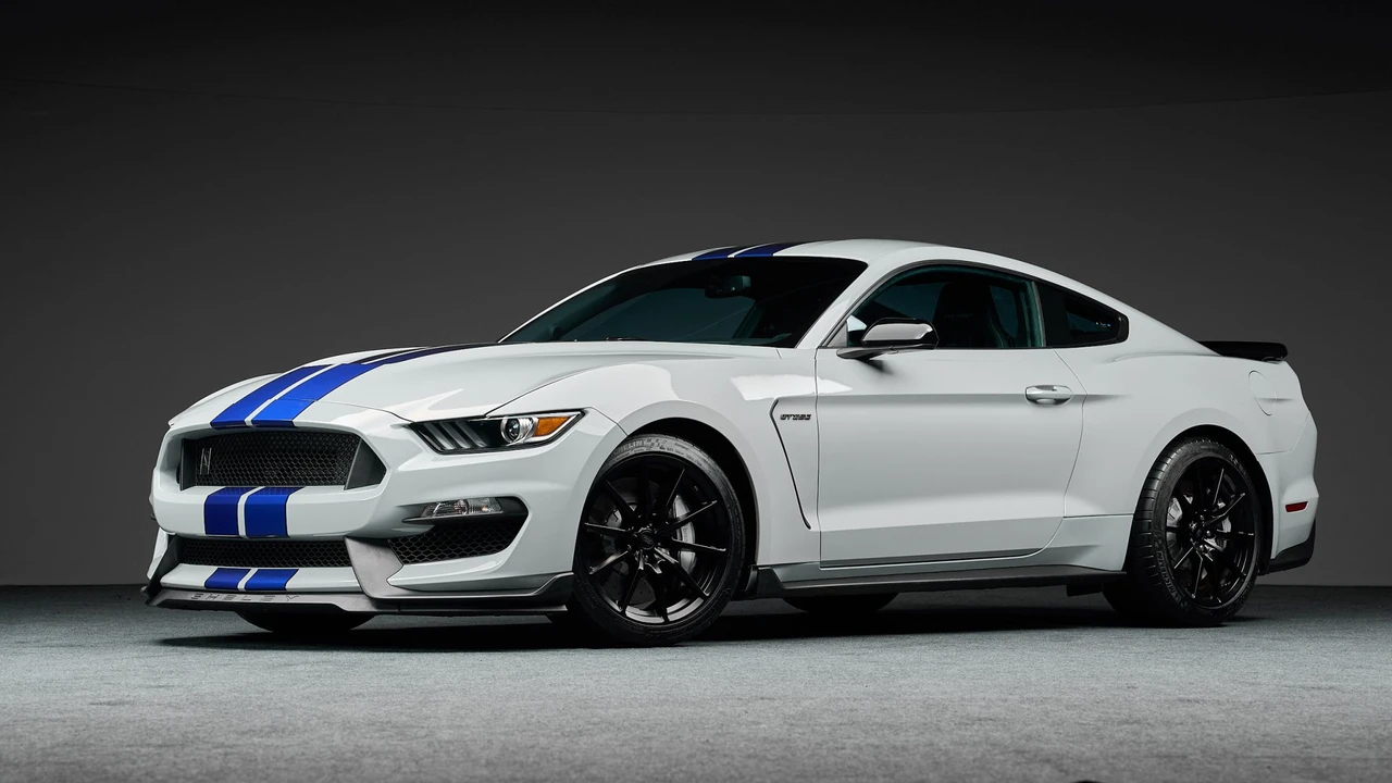 2016 Ford S550 Shelby Mustang GT350 - Image 4 of 31