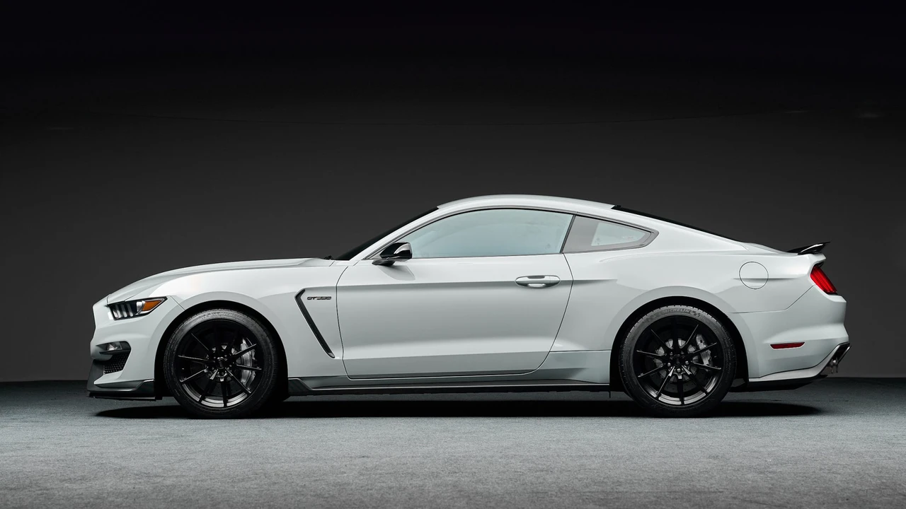 2016 Ford S550 Shelby Mustang GT350 - Image 5 of 31