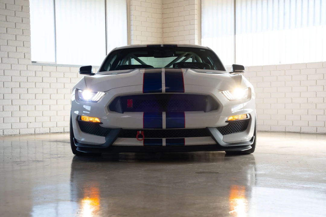 2016 Ford S550 Shelby Mustang GT350R - Image 4 of 31