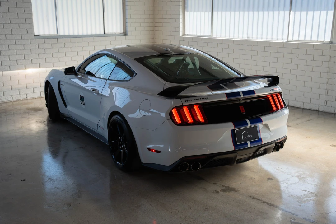 2016 Ford S550 Shelby Mustang GT350R - Image 10 of 31