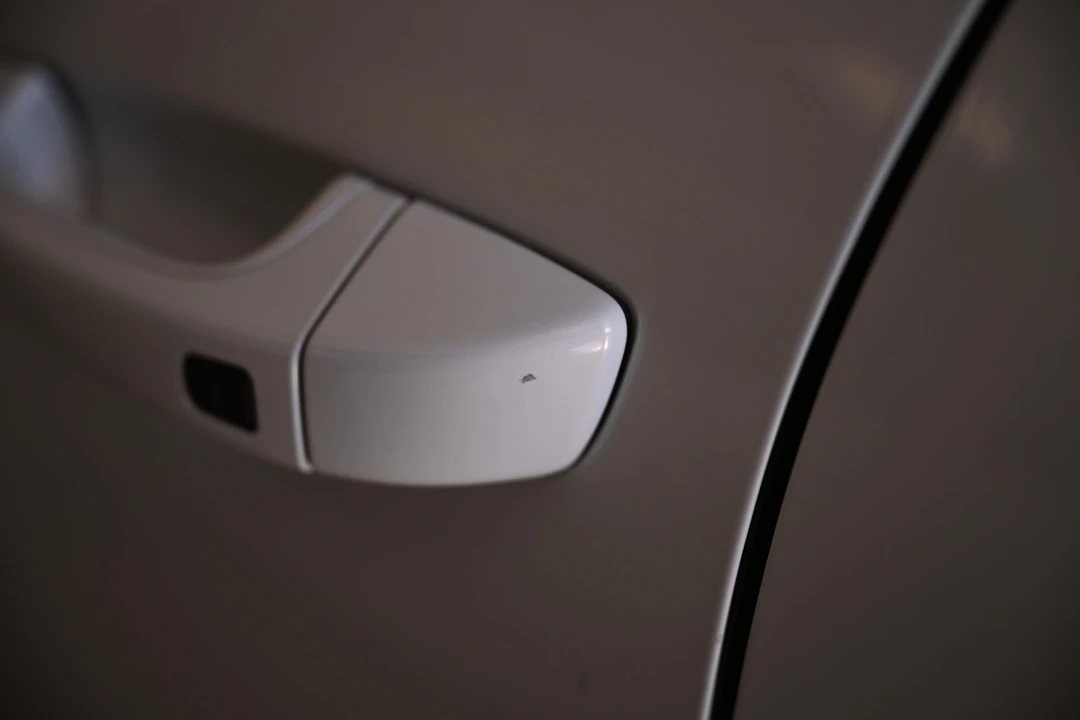 2016 Porsche 958 Cayenne Diesel - Image 17 of 31