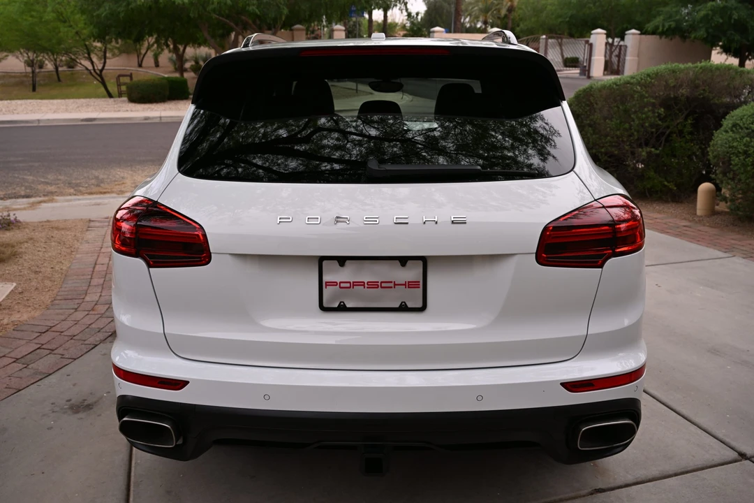 2016 Porsche 958 Cayenne Diesel - Image 9 of 31