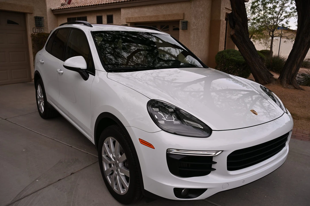 2016 Porsche 958 Cayenne Diesel - Image 2 of 31