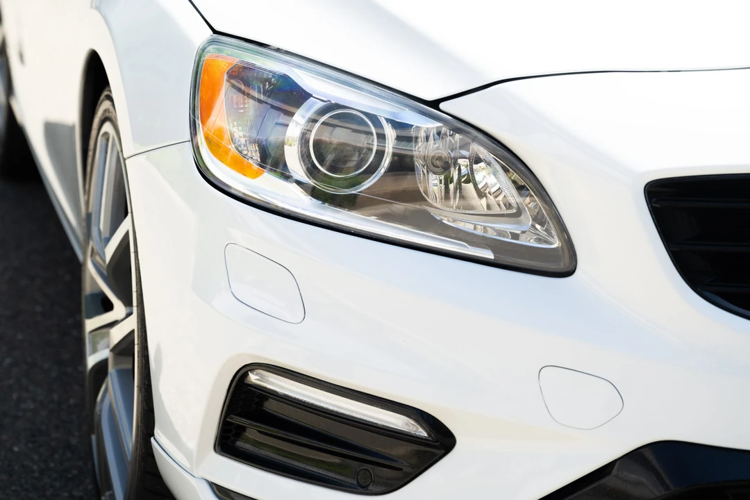 2016 Volvo V60 1st Gen - Image 12 of 31