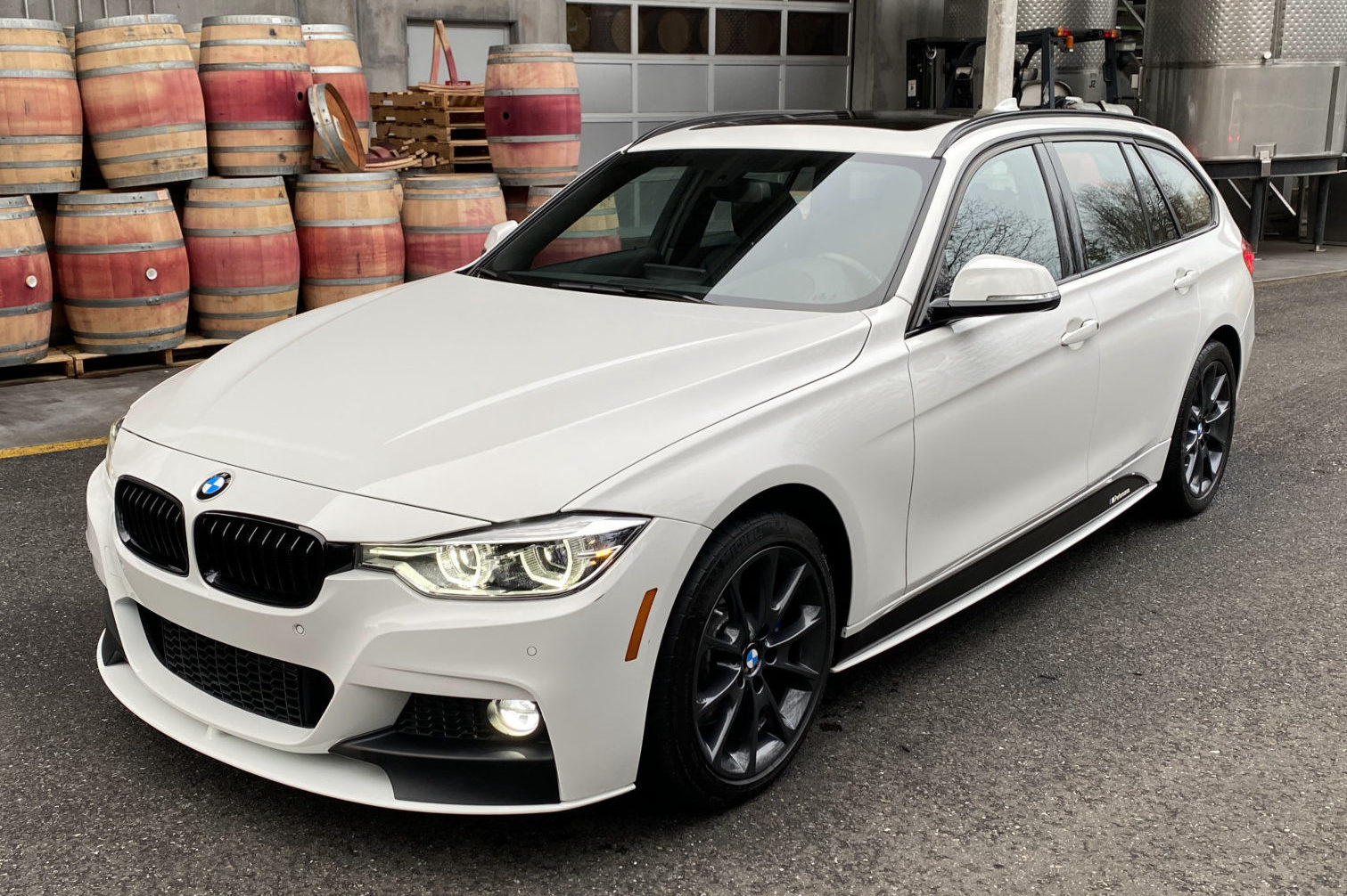 Original-Owner 2017 BMW 330i xDrive Sports Wagon