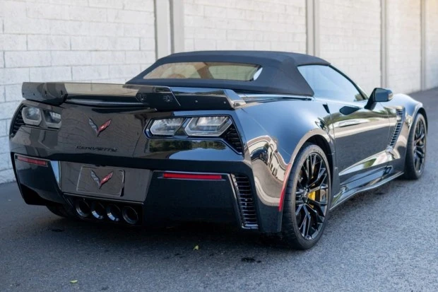 2017 Chevrolet Corvette C7 Z06 - Image 2 of 7