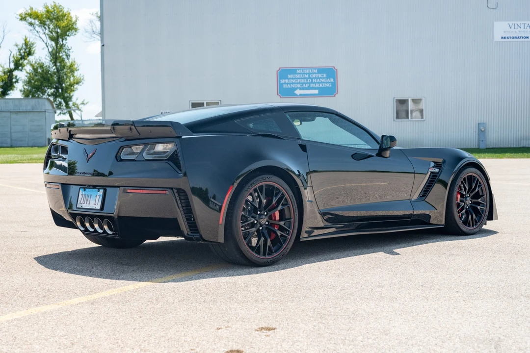 2017 Chevrolet Corvette C7 Z06 - Image 13 of 31