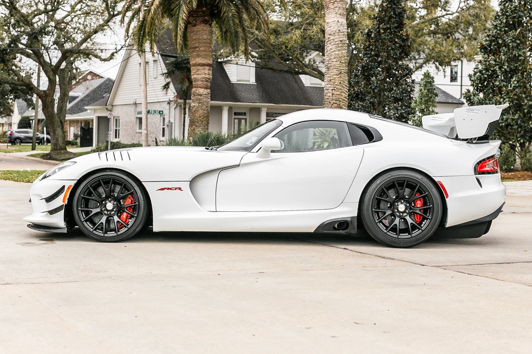 2017 Dodge Viper ACR 5th Gen - Image 9 of 31