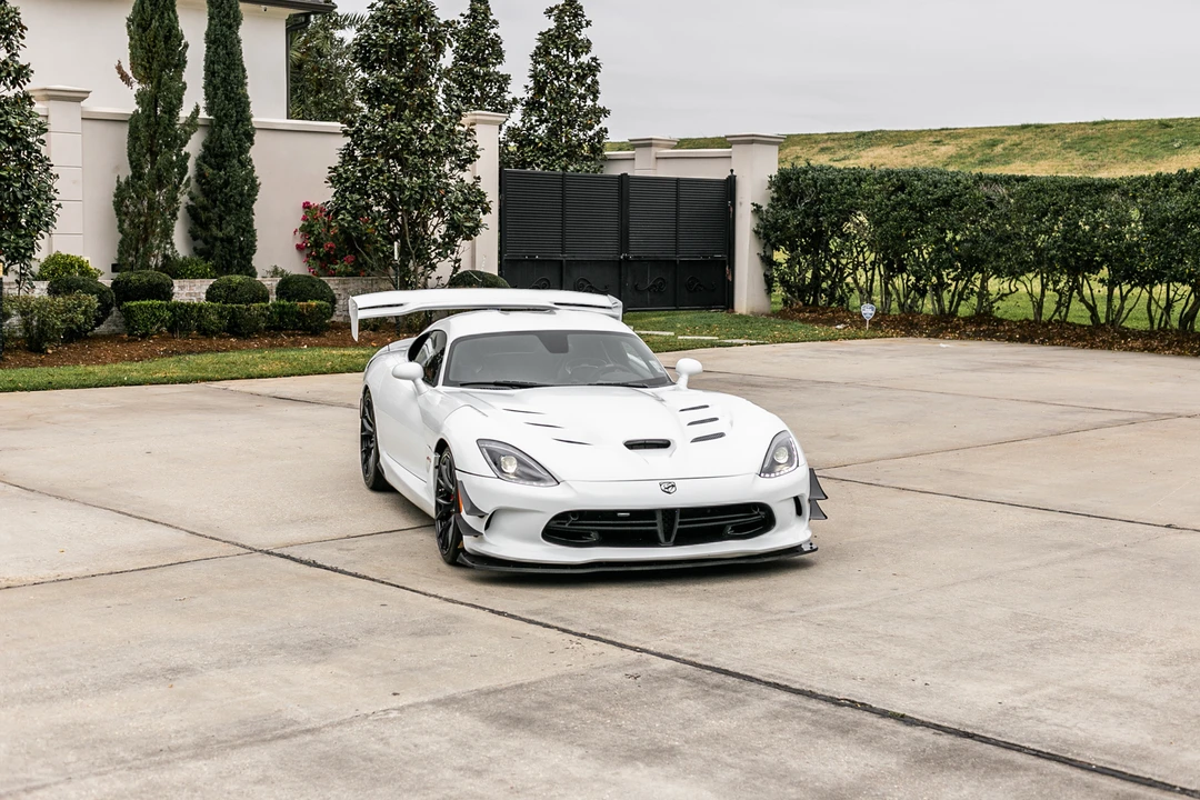 2017 Dodge Viper ACR 5th Gen - Image 2 of 31